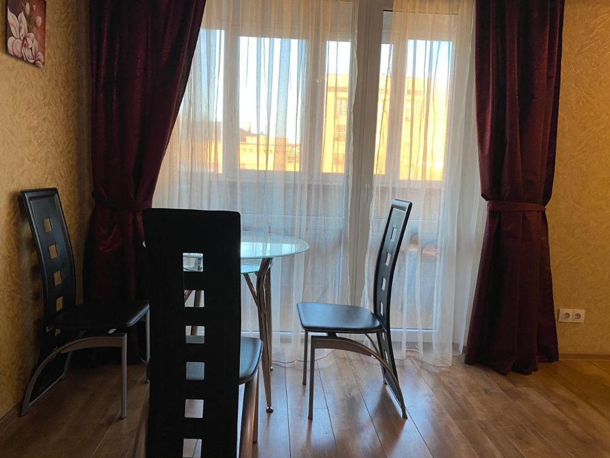 New Apartments With Panoramic Views On Avenue Nauky خاركيف المظهر الخارجي الصورة